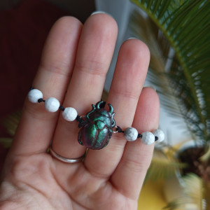 bransoletka żuczek z holwitem . idealna na prezent, magic, fantasy, goblincore, fairycore