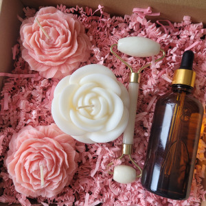 Zestaw upominkowy do pielęgnacji ze świecami sojowymi