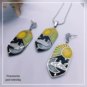 komplet biżuterii ręcznie malowanej słońce księżyc niebo stal żywica