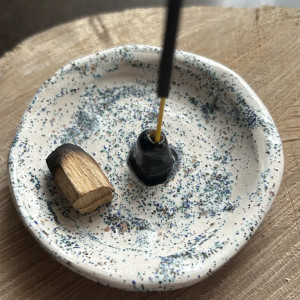 PALOLOPULI podstawka na kadzidełko