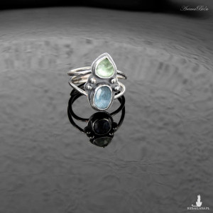 Pierścionek srebrny z zielonym i błękitnym kyanitem