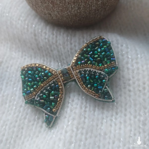 Wyjątkowa broszka KOKARDA