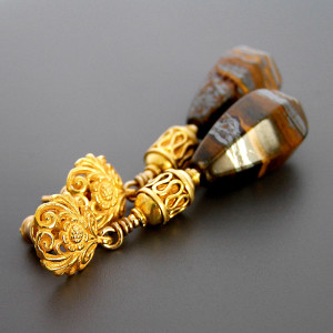 Wiktoriańskie Kolczyki Retro z Tygrysim Okiem, srebro 925 pozłacane, kolekcja Przeminęło z Wiatrem