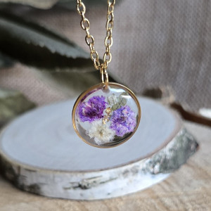 Złota zawieszka złoty wisiorek kwiat naszyjnik żywica z żywicy kwiaty z kwiatami medalion