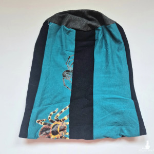 Czapka damska Smerfetka patchworkowa z pająkiem