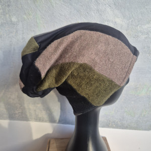 Czapka damska szara na podszewce