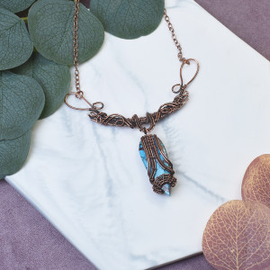Miedziany naszyjnik wire wrapping z turkusem #500