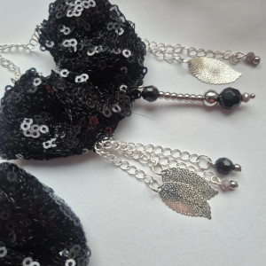 Kolczyki lekkie czarne cekiny