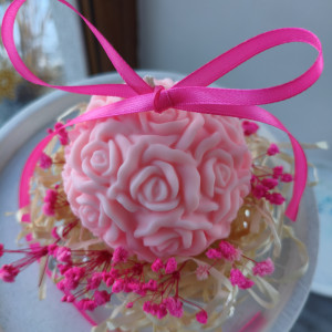 Naturalna świeca z wosku sojowego na Dzień Babci