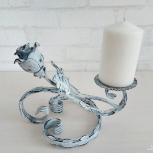 Świecznik w stylu shabby chic metaloplastyka