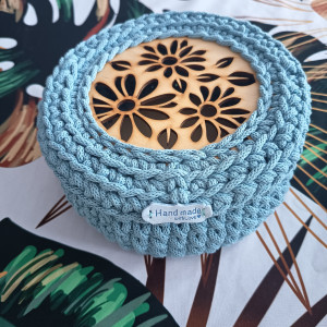 Koszyczek w błękitnym kolorze