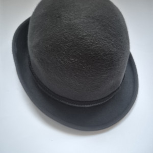 Kapelusz melonik grafitowy