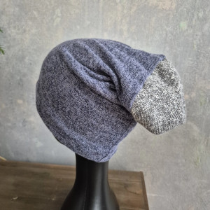 Czapka niebieska szara na podszewce