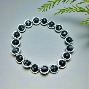 Bransoletka z kamieni obsydianu śnieżnego