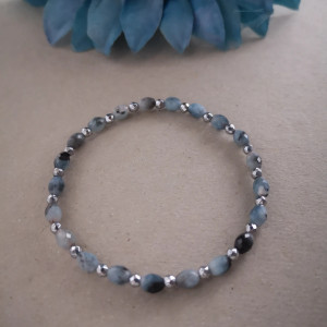 Bransoletka z kyanitem