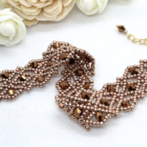 delikatna koronkowa bransoletka - złota