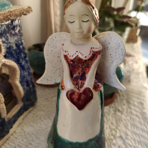 Anioł ceramiczny