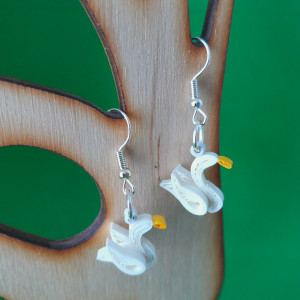 kolczyki ręcznie wykonane z papieru