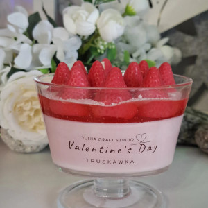 Świeca zapachowa "Słodka Truskawka "