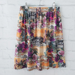 Kolorowa spódnica z grafiką