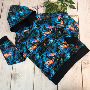 Bluza z kapturem w dinozaury r.110