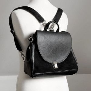 BALBINA plecak kuferek skóra naturalna CZERŃ