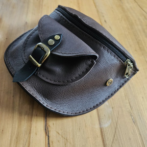 SKÓRZANA NERKA brąz ciemna czekolada