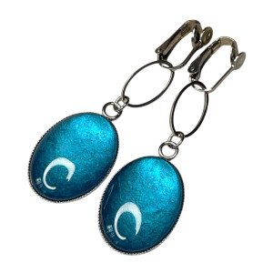 Owalne klipsy w perłowym odcieniu turkusu e102/14