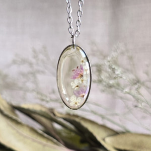 Srebrna zawieszka srebrny wisiorek naszyjnik żywica z żywicy kwiaty z kwiatami jajowata retro naturalna dziewczęca kobieca gipsówka