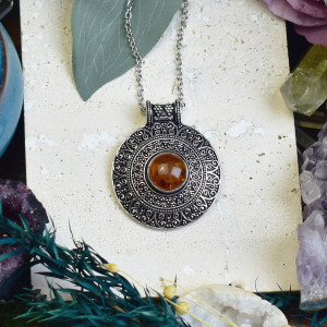 Posrebrzany miedziany wisiorek z bursztynem - etniczny, boho #665