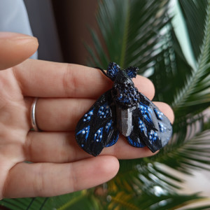 Naszyjnik nocnej ćmy z kwarcem tytanowym , idealny na prezent, magia fantasty