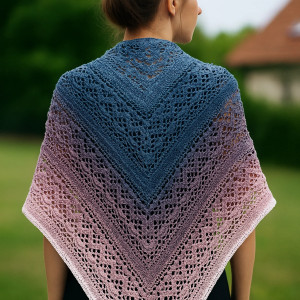 Chusta ombre Klaziena ręcznie robiona szydełkowa