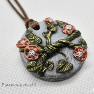 polymer clay miedziane malwy wisior