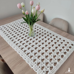 Bieżnik ze sznurka szydełkowy prostokątny 55cmx100cm