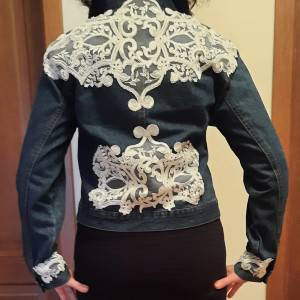 Kurtka  jeansowa  z koronką handmade # upcycledclothes
