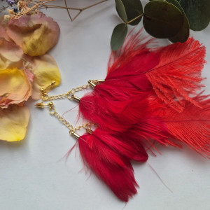 Kolczyki czerwone pióra