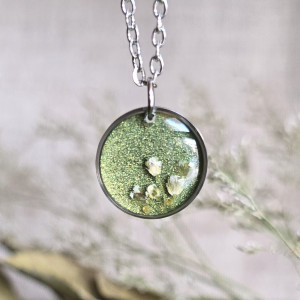 Srebrna zawieszka ze zbożami zielona brokatowa