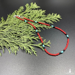 Krótki koralikowy naszyjnik - czerwony #1051