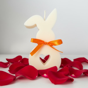 Świeca sojowa królik prezent dekoracja serce wielkanoc