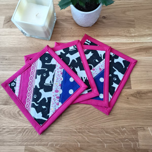 Komplet cztery podkładki pod kubek kotki