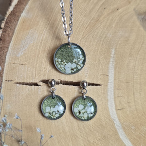 Komplet kolczyki srebrna zawieszka srebrny wisiorek wisior naszyjnik żywica kwiaty z prawdziwymi kwiatami zielony