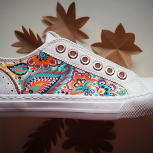 Ręcznie malowane trampki na wesele KWIATY