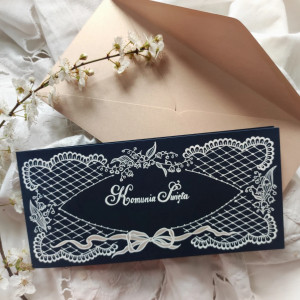 ręcznie robiona kartka Pamiątka Komunii KONWALIA