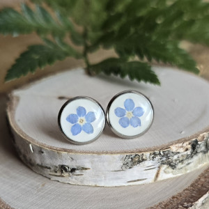Srebrne kolczyki wkręty sztyfty żywica z żywicy kwiaty z kwiatami suszone prawdziwe kwiaty retro vintage kobiece na prezent delikatne niebieskie niezapominajki niezapominajkami
