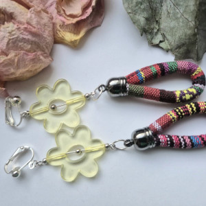 klipsy: nagrodę za osobowość dostała a była jak celofan,nawet cienia nie zostawiała