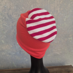 Czapka  damska uciekaj o świcie