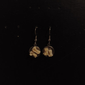 Kolczyki kółka małe skromne z kośćmi gryzonia