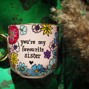 Ręcznie malowany kubek dla siostry SISTER