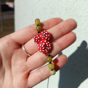 bransoletka z muchomorkiem z serpentynitem. idealna na prezent, magic, fantasy, goblincore, fairycore