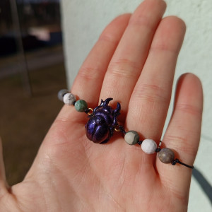 bransoletka żuczek z agatem i holwitem . idealna na prezent, magic, fantasy, goblincore, fairycore